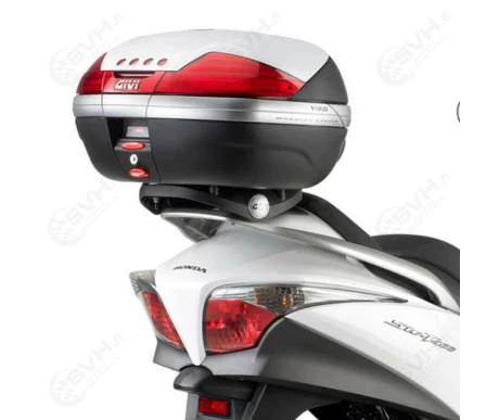 322 SR19 Givi perateline Monokey laukulle SR19 Honda Silver Wing 400 600 ABS SW T 400 600 kuva